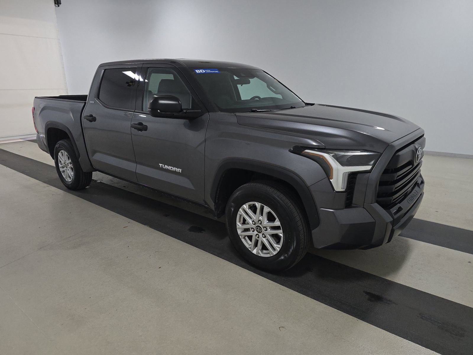 Used 2022 Toyota Tundra SR5 image 3