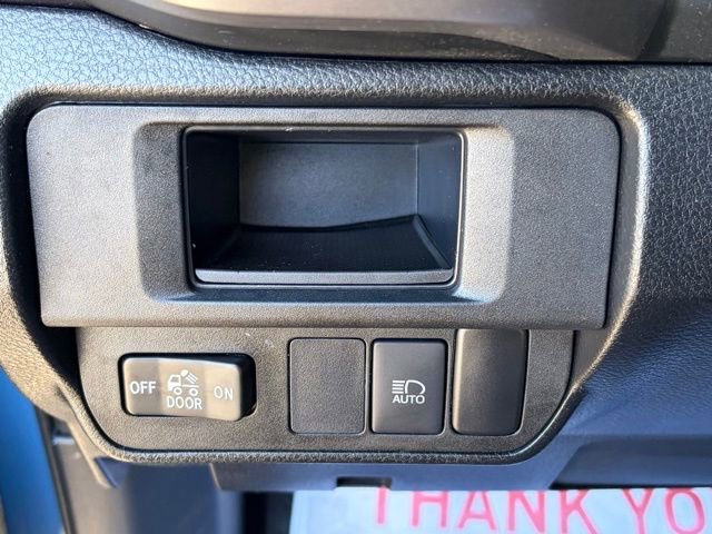 Used 2019 Toyota Tacoma SR5 image 24