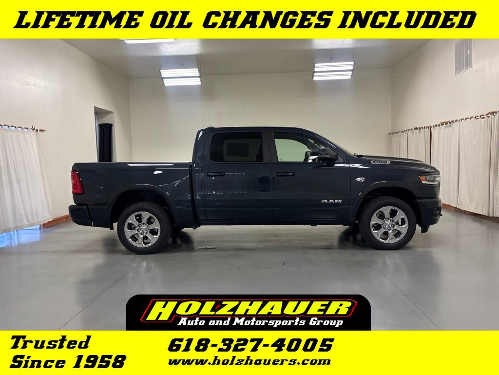 New 2026 RAM 1500 4x4 Crew Cab image 1