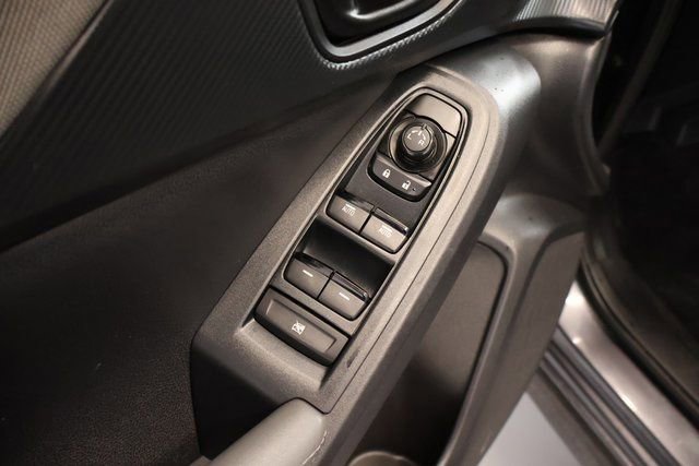 Used 2024 Subaru Crosstrek 2.0i Premium w/ Crosstrek Mirror Package image 11