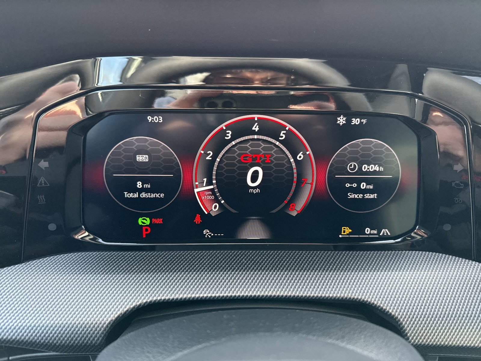 New 2026 Volkswagen GTI SE FWD image 17