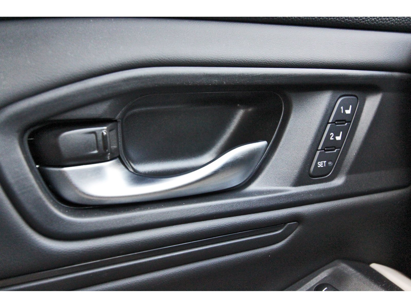 Used 2024 Honda Accord EX-L image 21