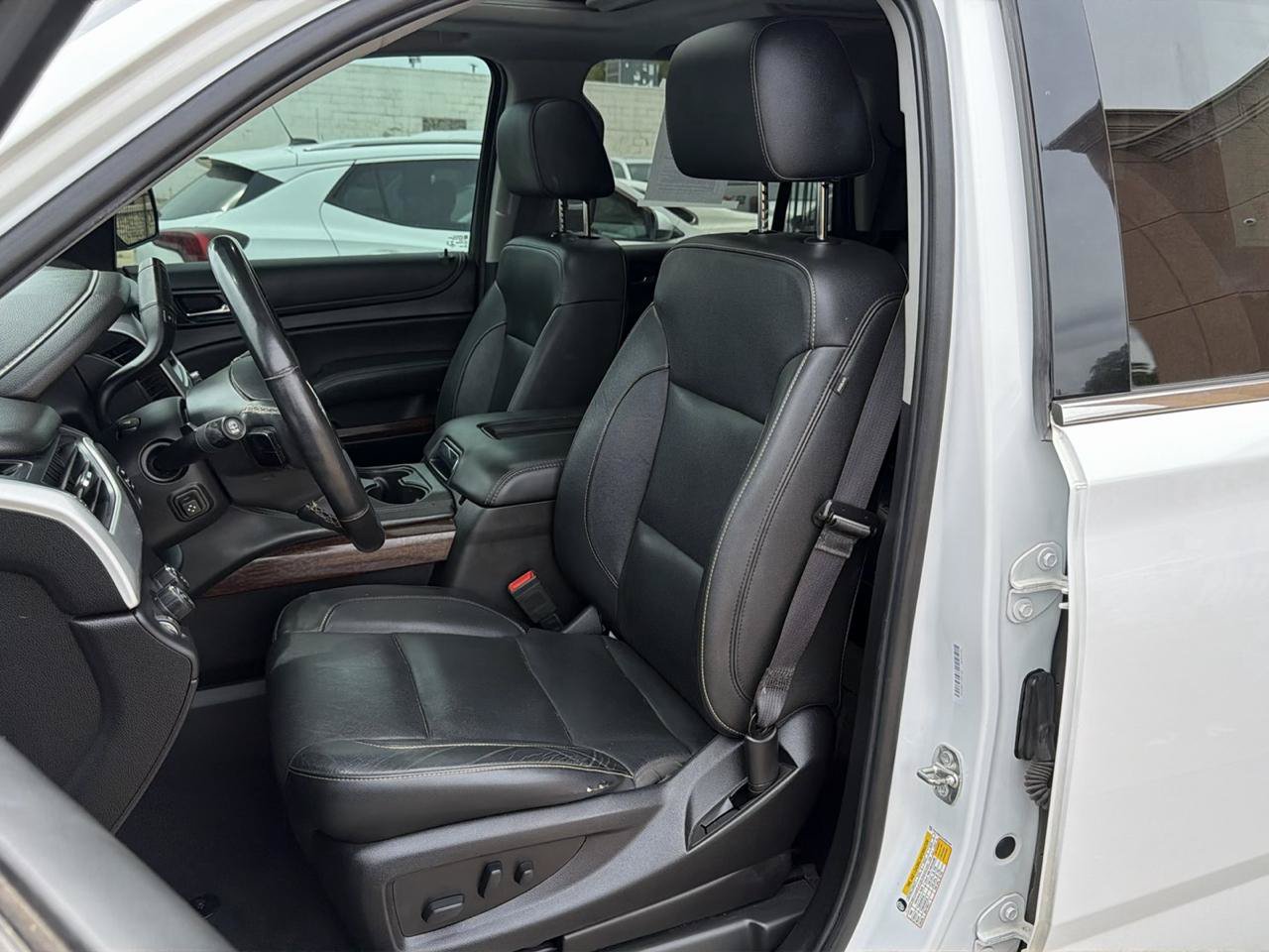 Used 2020 GMC Yukon SLT w/ Open Road Package AWD/4WD image 11