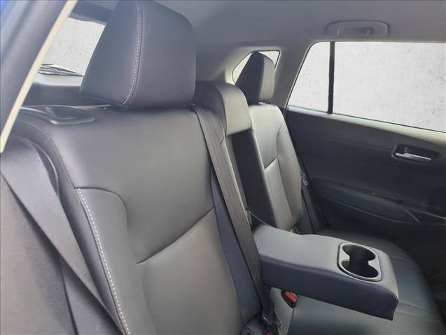 Certified 2025 Toyota Corolla Cross XLE FWD image 25