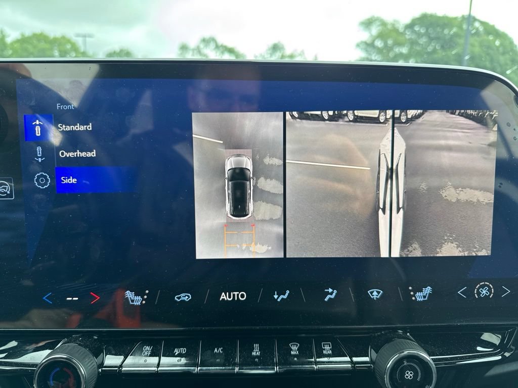 New 2025 Chevrolet Blazer EV LT AWD/4WD image 39