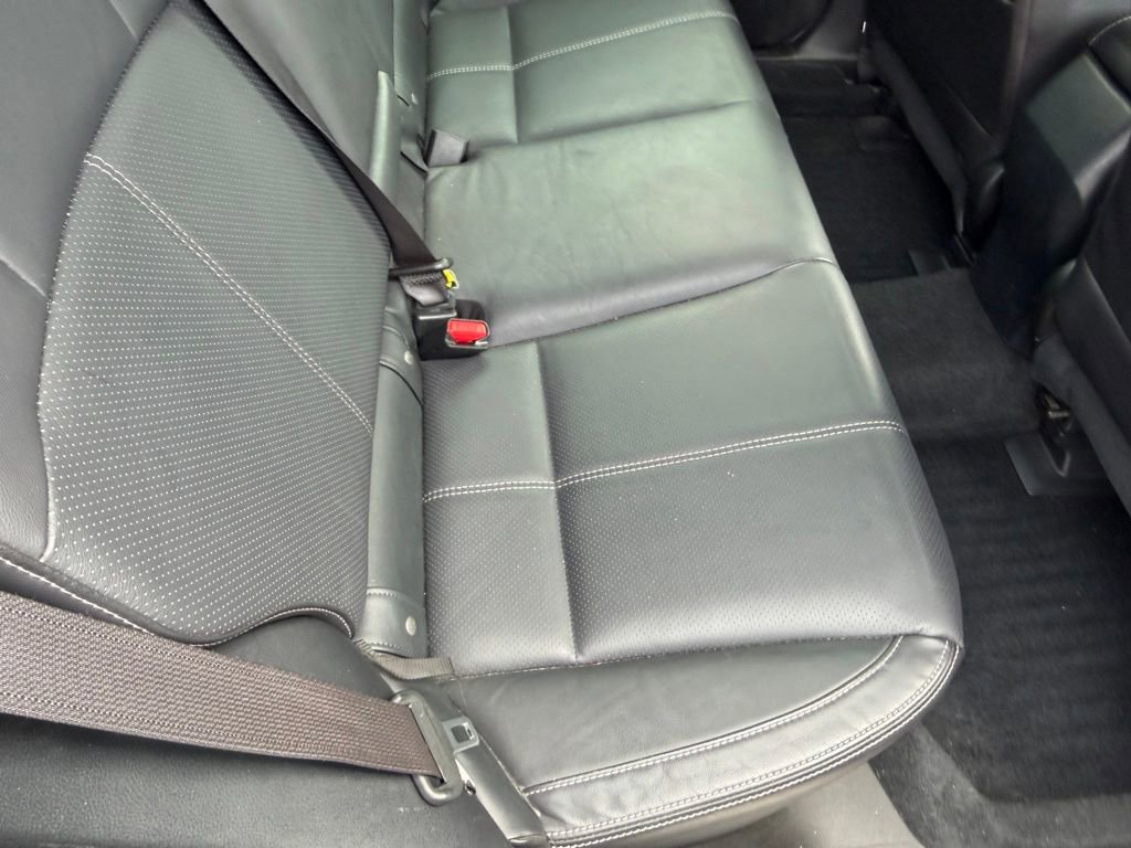 Used 2017 Subaru Forester 2.5i Touring AWD/4WD image 19