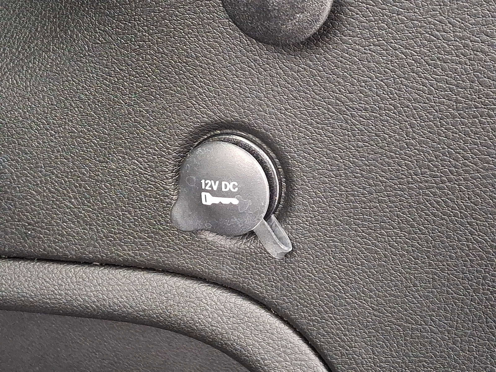 Used 2022 Jeep Grand Cherokee Limited image 32