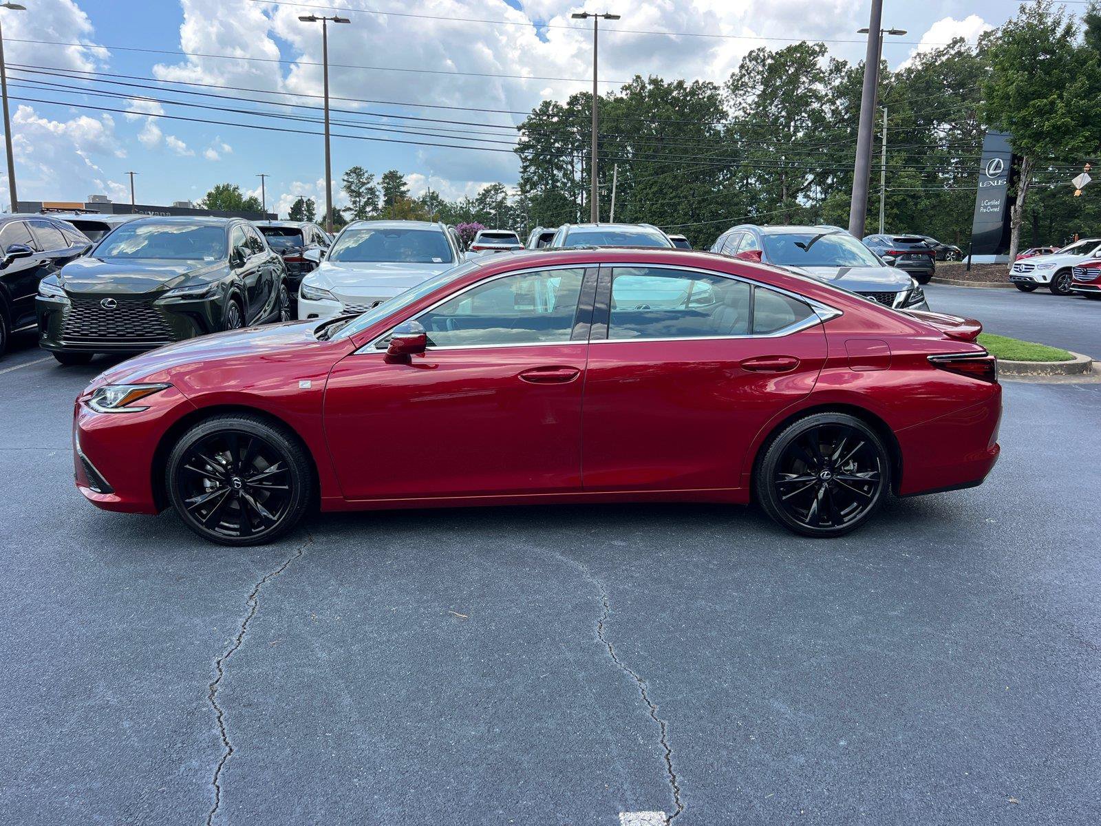 Certified 2024 Lexus ES 350 F Sport w/ Accessory Package (Z2) FWD image 8