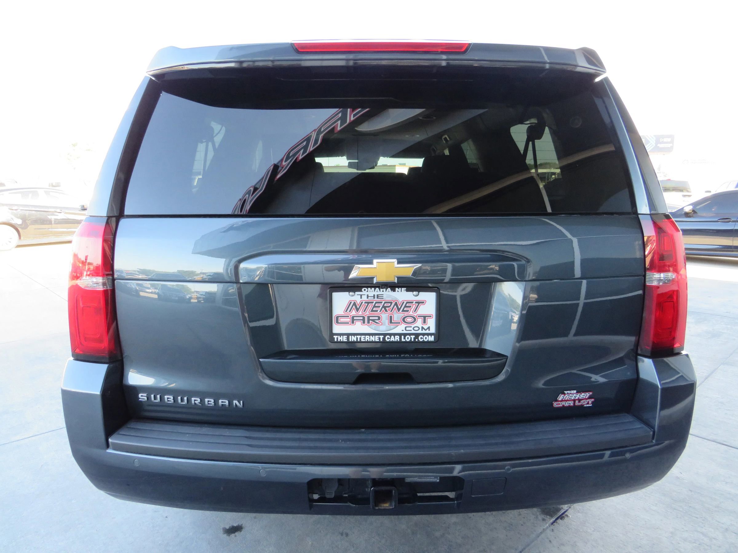 Used 2020 Chevrolet Suburban LT AWD/4WD image 6