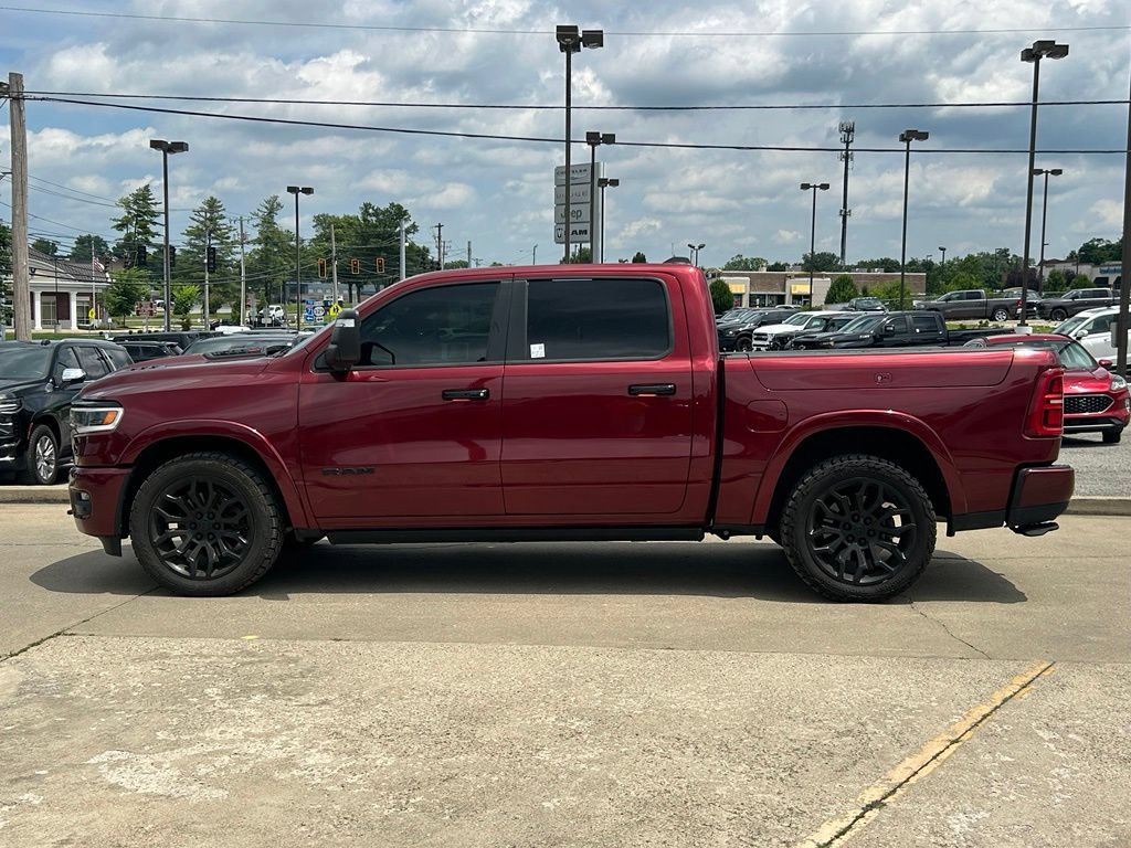 Used 2025 RAM 1500 Limited AWD/4WD image 9