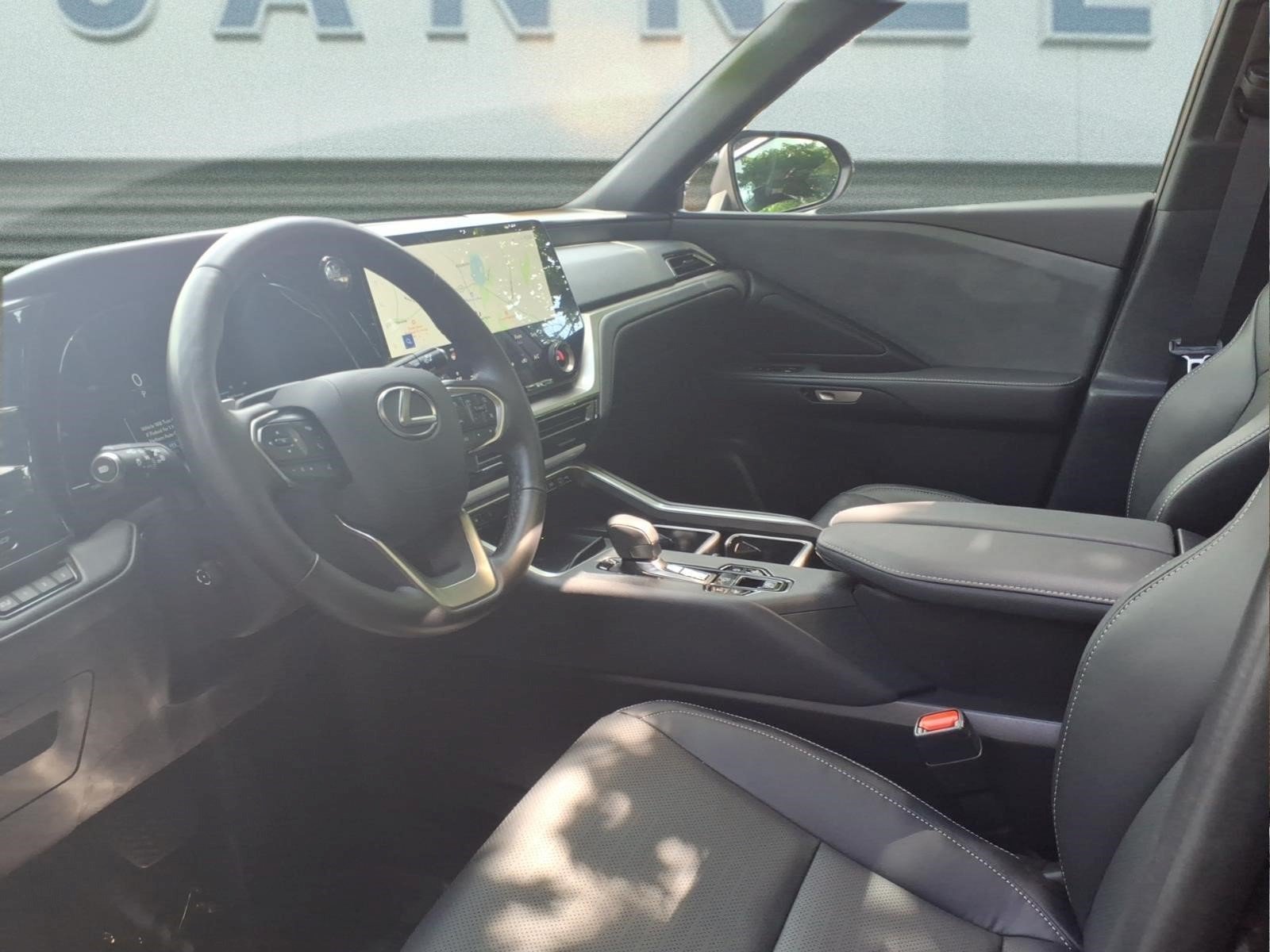 Used 2025 Lexus TX 350 AWD image 17