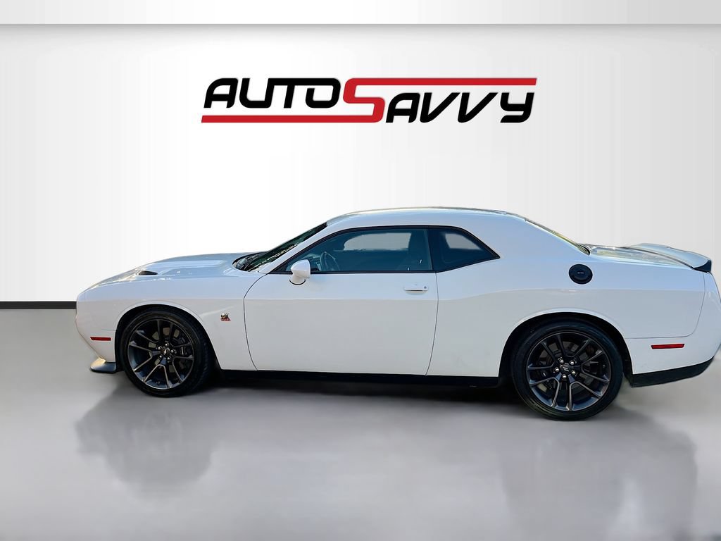Used 2022 Dodge Challenger R/T Scat Pack RWD image 4