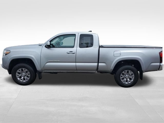 Used 2019 Toyota Tacoma SR5 w/ SR5 Appearance Package (SM) AWD/4WD image 7