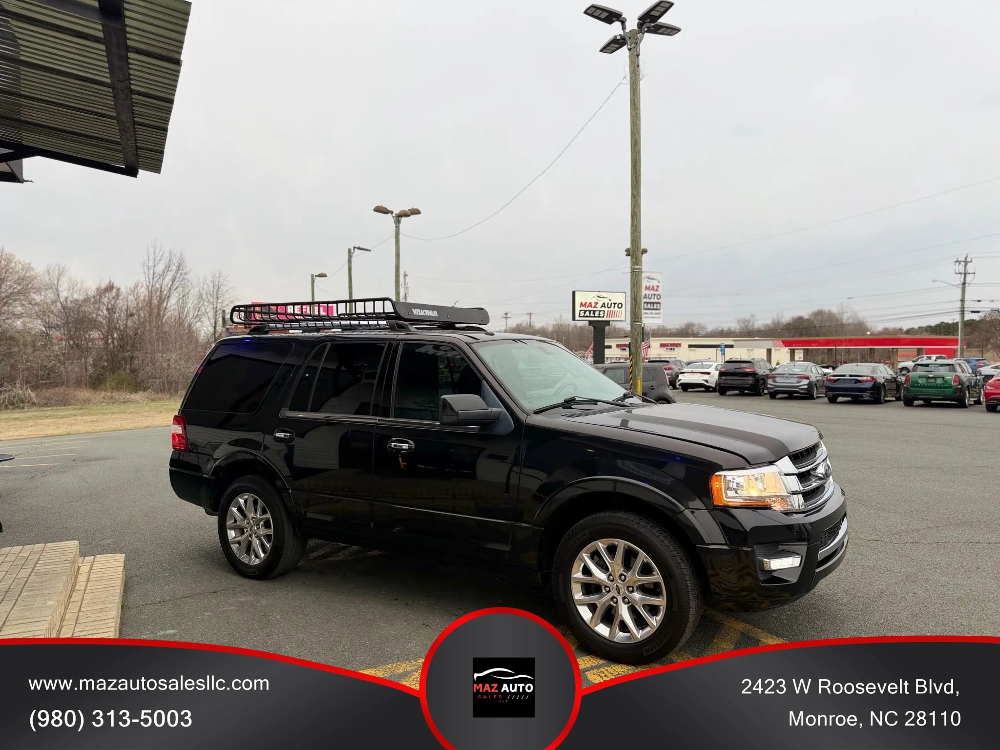Used 2015 Ford Expedition Limited w/ Equipment Group 301A RWD image 3