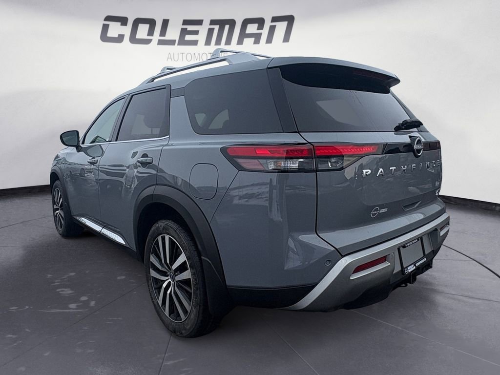 New 2025 Nissan Pathfinder Platinum w/ Cargo Package image 3