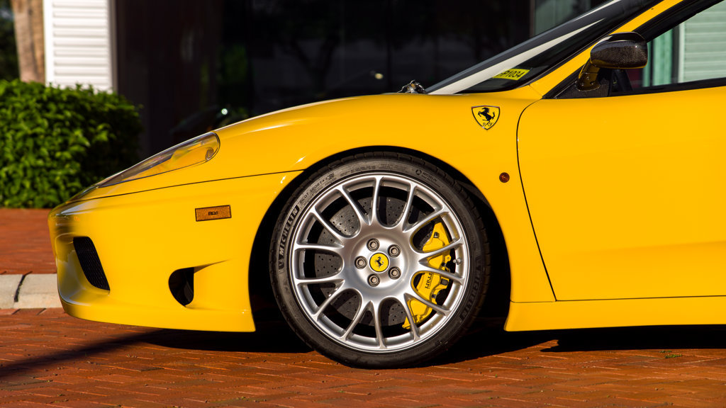 Used 2004 Ferrari 360 Challenge Stradale RWD image 2