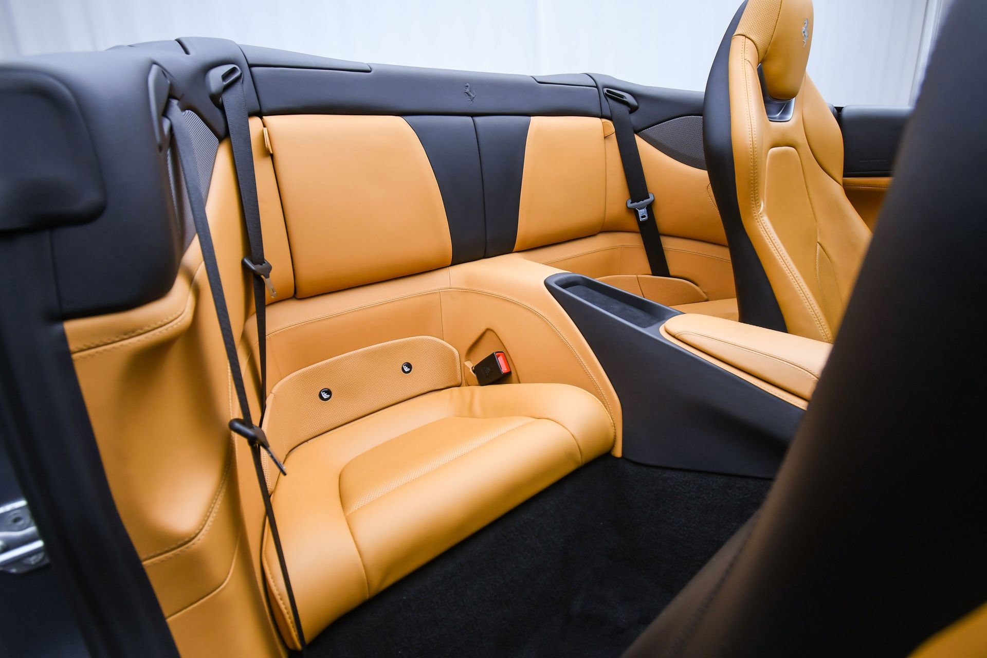 Used 2019 Ferrari Portofino image 56