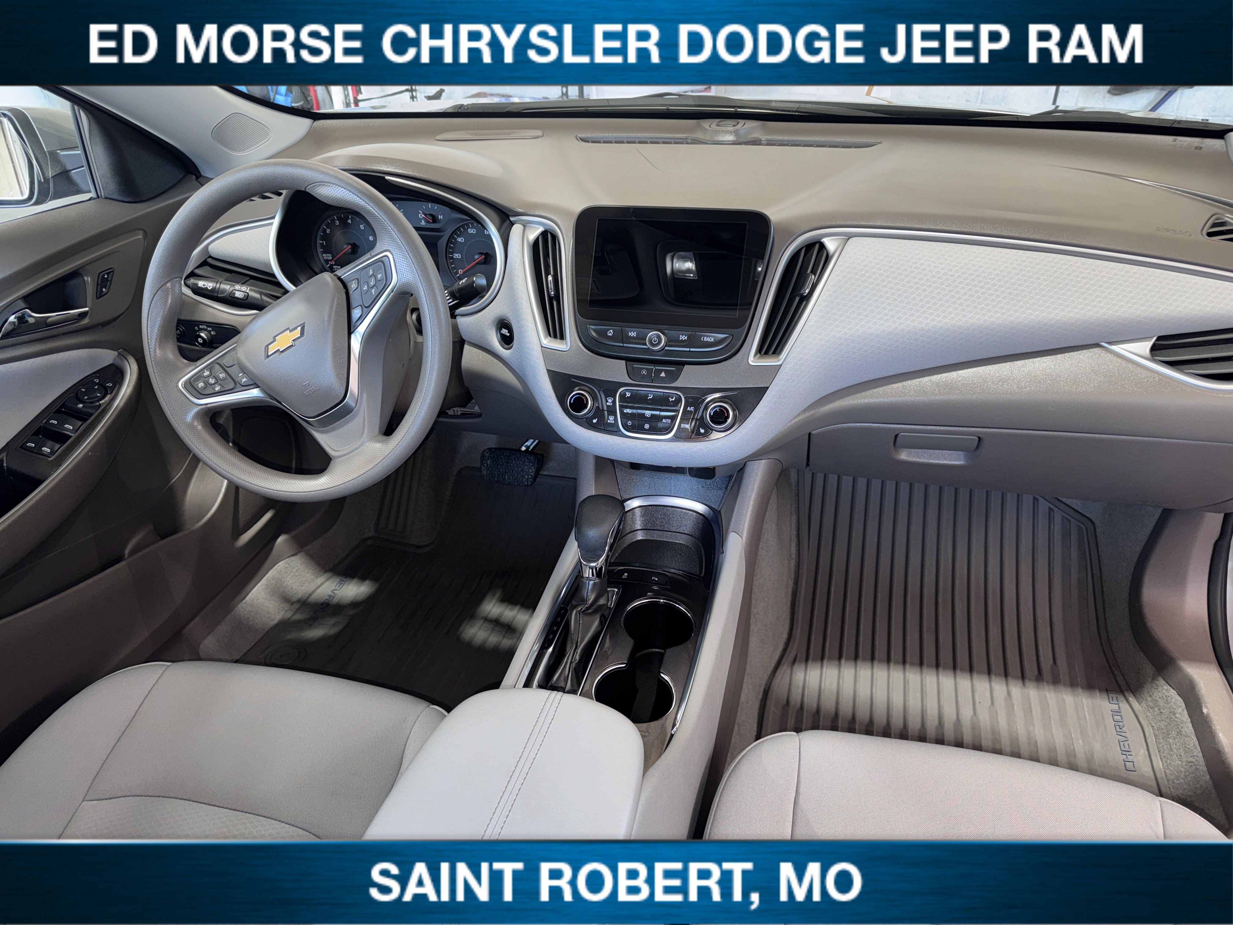 Used 2025 Chevrolet Malibu LT FWD image 18