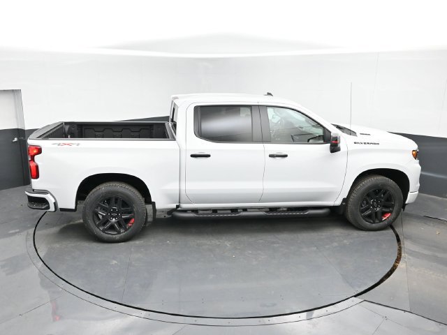 Used 2025 Chevrolet Silverado 1500 RST w/ Redline Edition AWD/4WD image 34