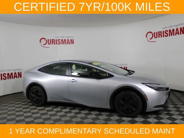 Used 2025 Toyota Prius LE FWD image 11