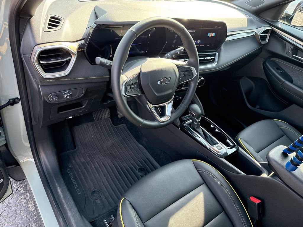 Used 2024 Chevrolet TrailBlazer ACTIV w/ Convenience Package image 12
