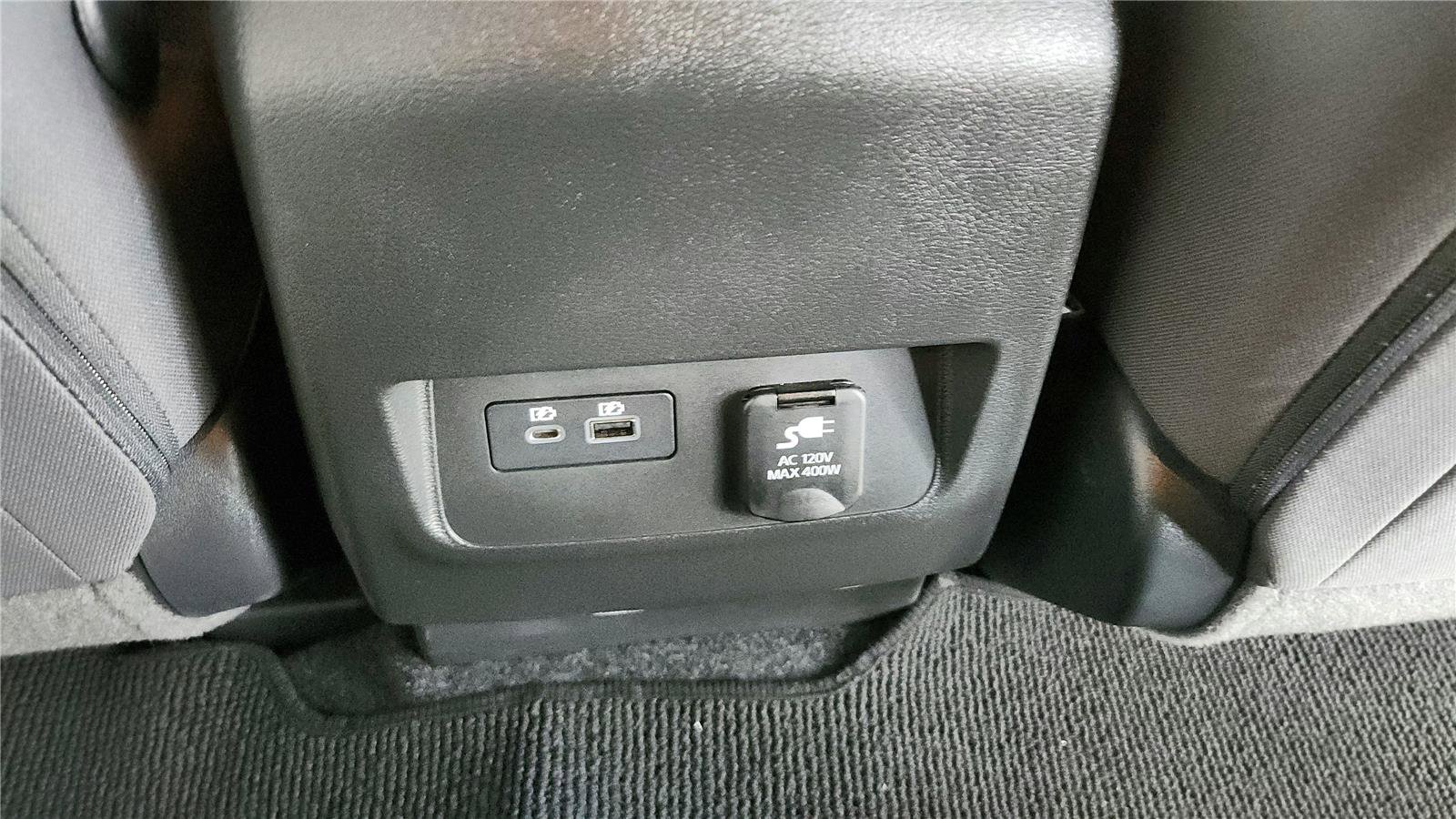 Used 2024 Nissan Frontier SV w/ Hardbody Edition AWD/4WD image 13