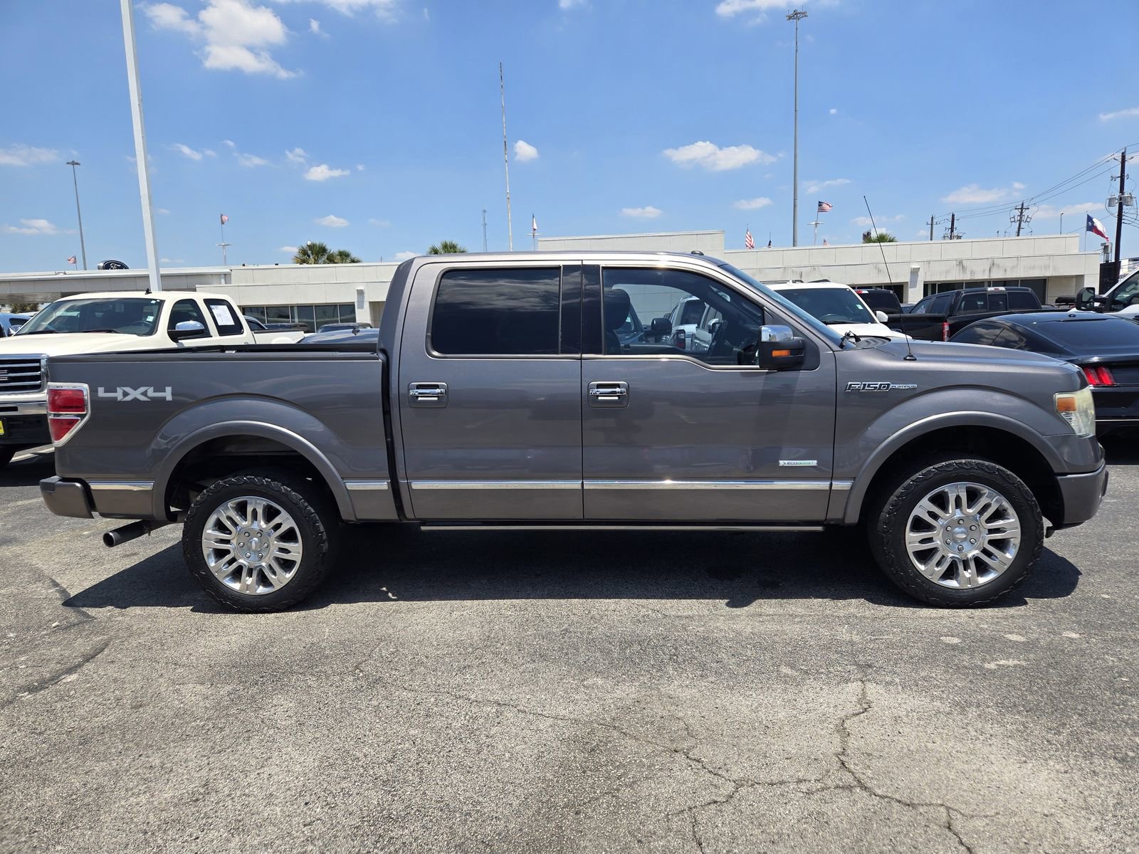Used 2013 Ford F150 Platinum AWD/4WD image 4