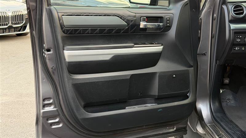 Used 2015 Toyota Tundra Platinum AWD/4WD image 21