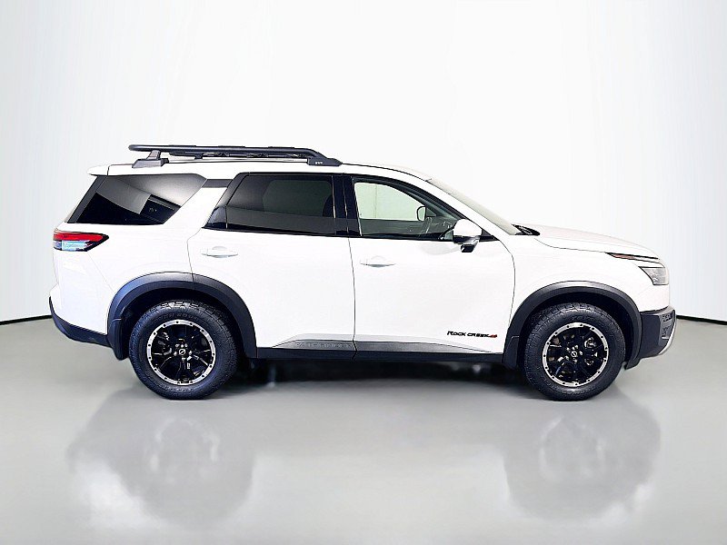 Used 2024 Nissan Pathfinder Rock Creek AWD/4WD image 8
