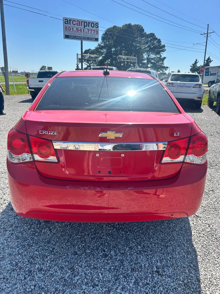 Used 2016 Chevrolet Cruze LT image 4