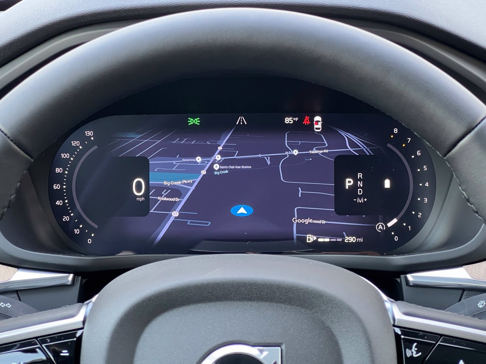 New 2027 Volvo XC60 B5 Plus AWD/4WD image 33
