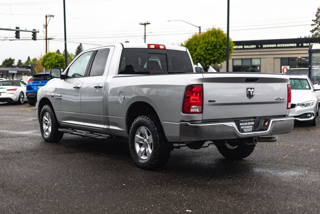 Used 2017 RAM 1500 Classic SLT AWD/4WD image 13
