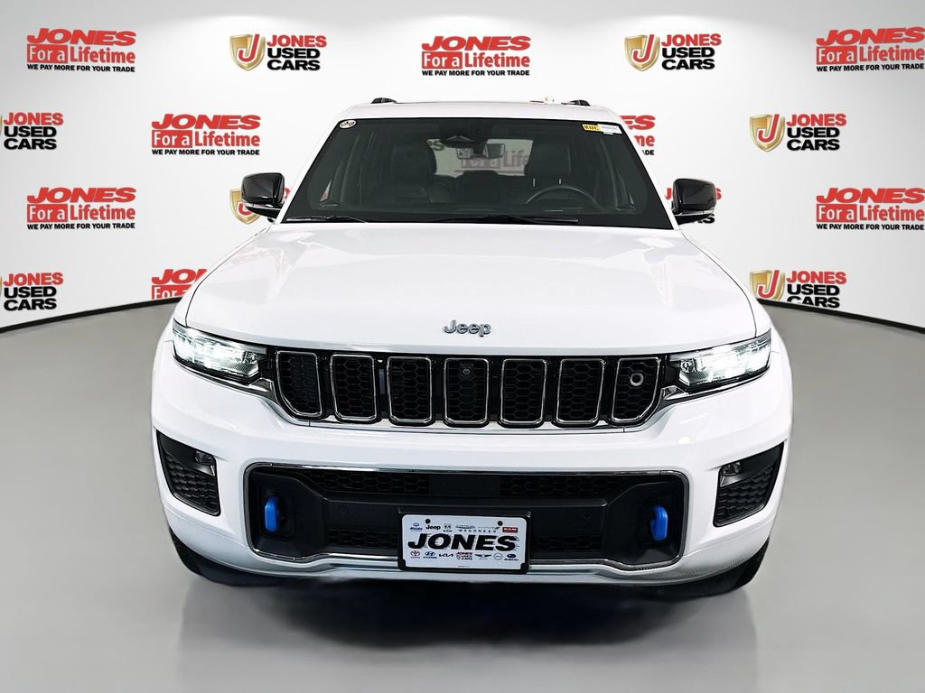 Used 2023 Jeep Grand Cherokee Overland w/ Advanced Protech Group III AWD/4WD image 14