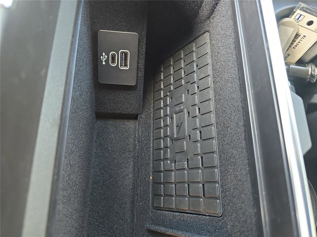 New 2025 Lincoln Navigator Black Label image 22