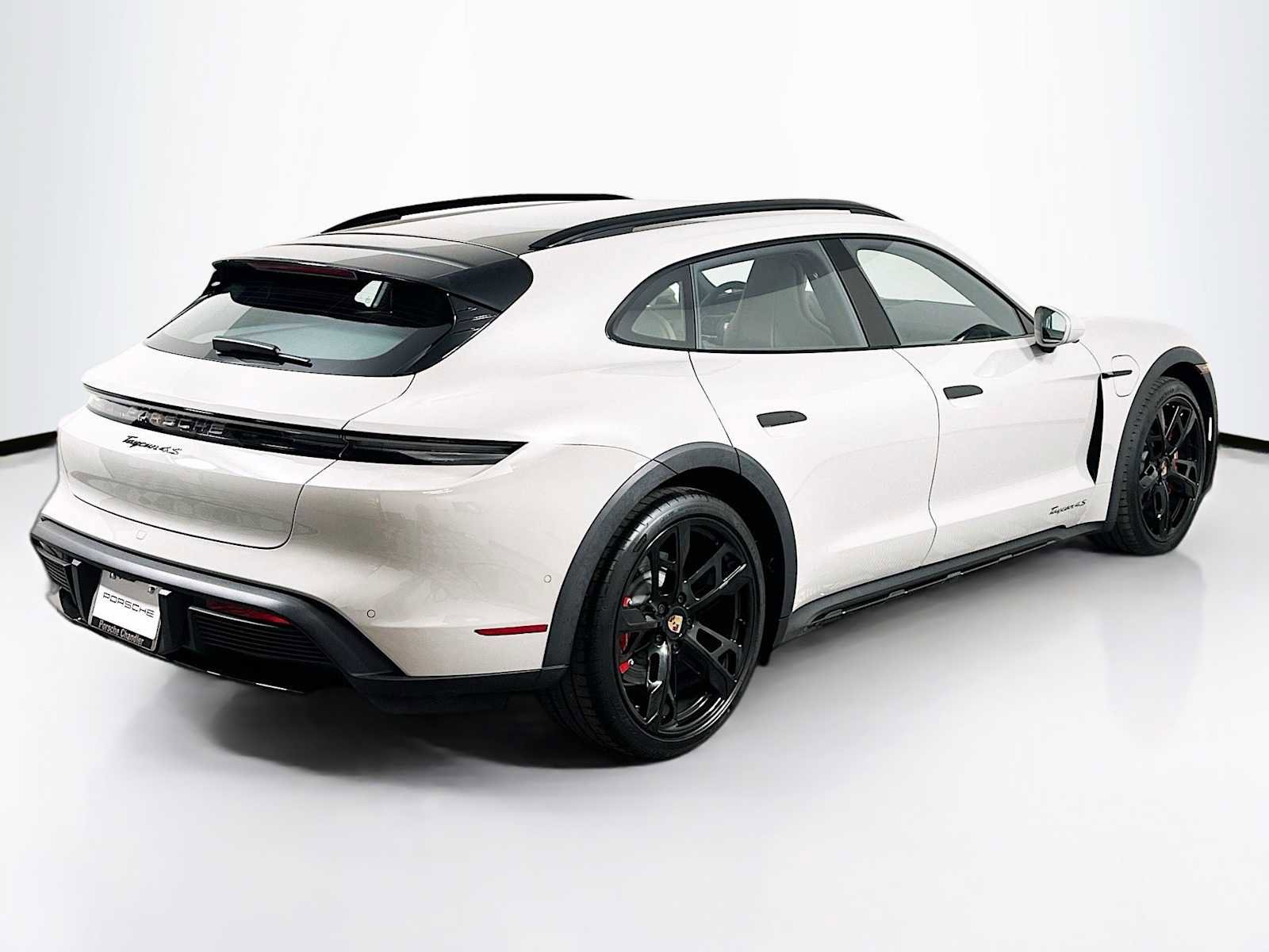 New 2025 Porsche Taycan 4S image 9