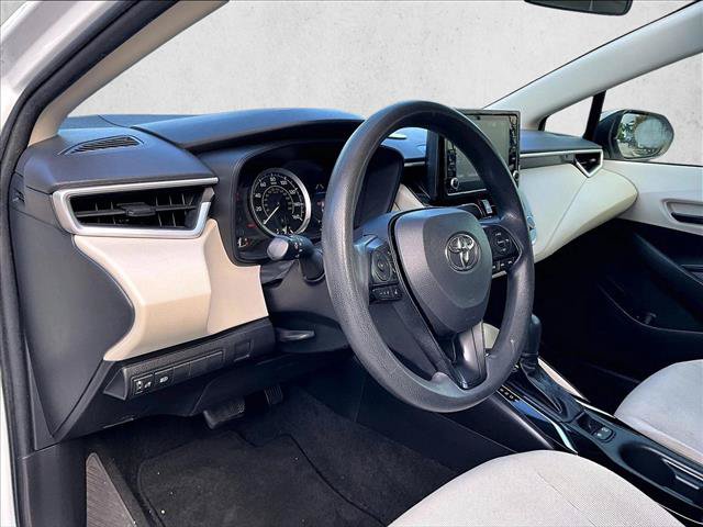 Used 2022 Toyota Corolla LE FWD image 14