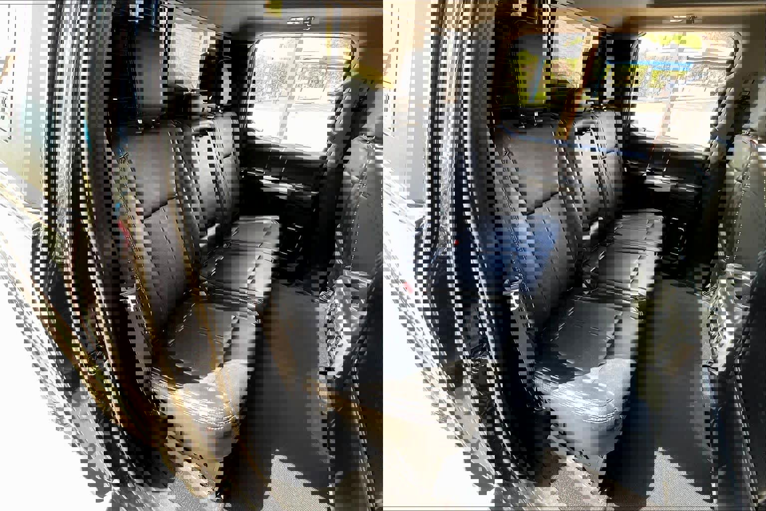 Used 2021 Ford F350 Lariat w/ Tremor Off-Road Package image 20