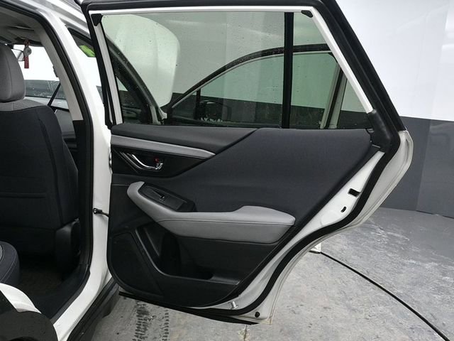 Used 2024 Subaru Outback Premium image 11