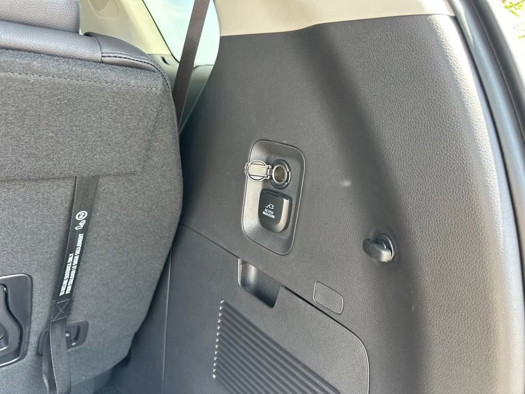 New 2025 Kia Carnival SX Prestige image 48