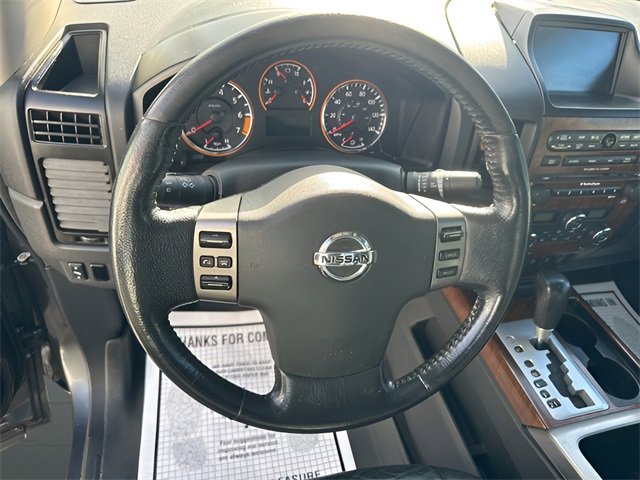 Used 2010 Nissan Titan LE w/ Technology Pkg image 12