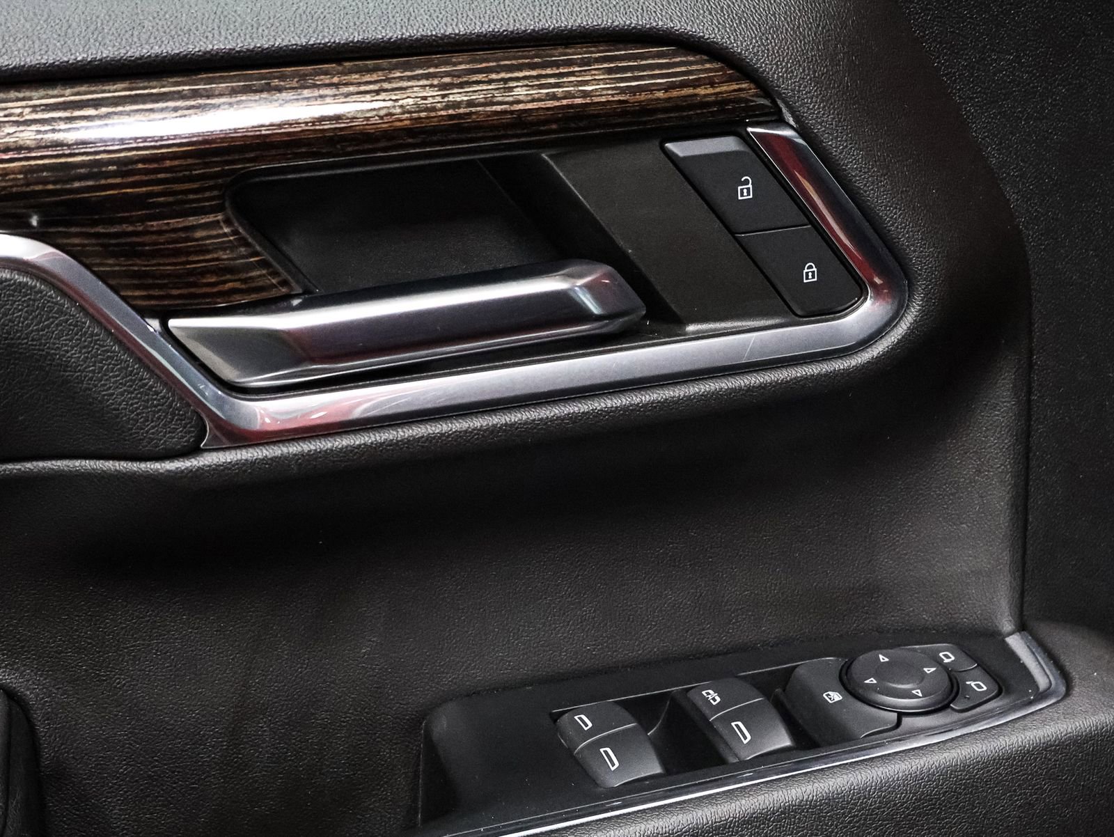 Used 2024 GMC Sierra 1500 SLE image 22