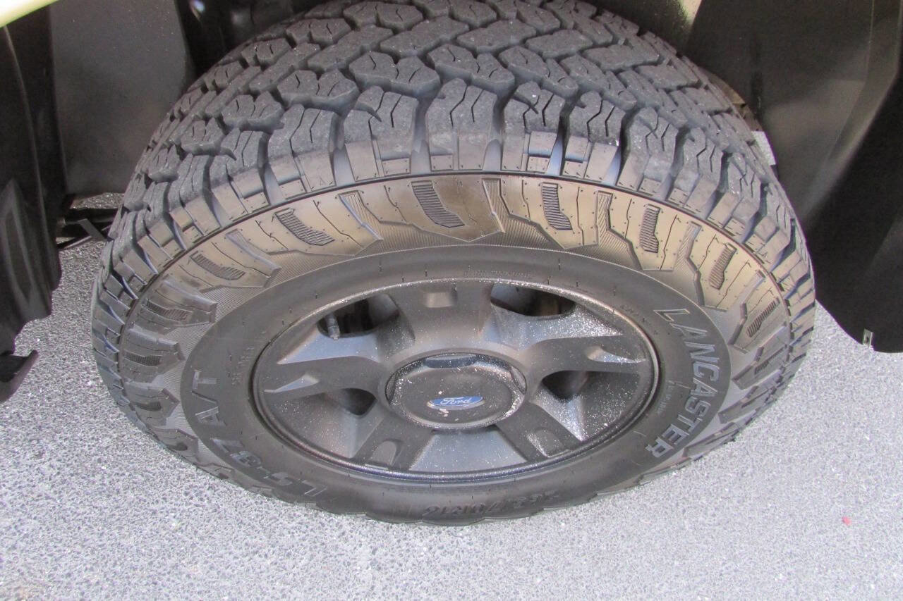 Used 2001 Ford Explorer Sport Trac 2WD image 14