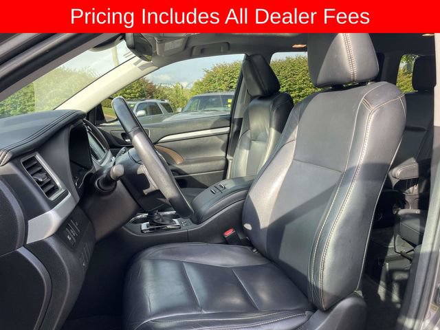 Used 2017 Toyota Highlander XLE FWD image 23