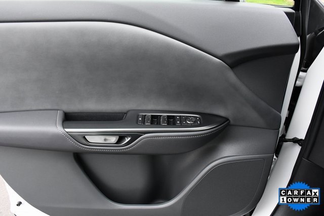 Used 2024 Lexus RZ 450e Premium image 17