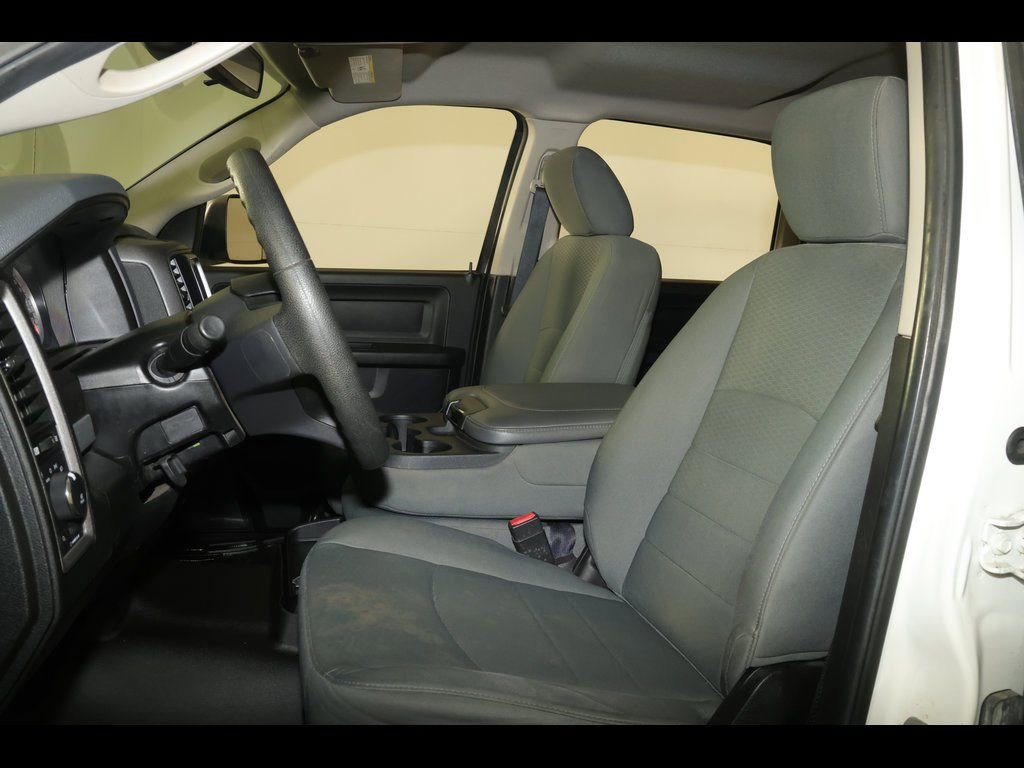 Used 2014 RAM 1500 Express image 16