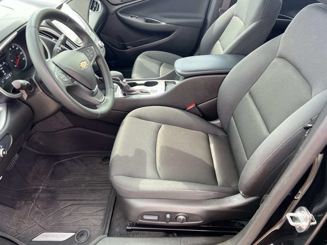 Used 2024 Chevrolet Malibu RS FWD image 16