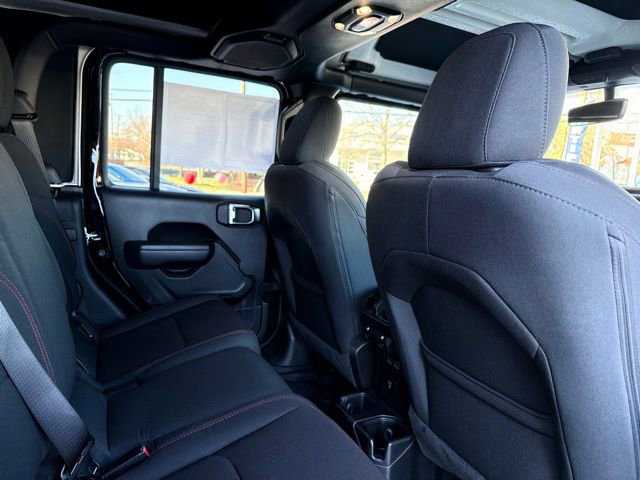 Used 2023 Jeep Gladiator Rubicon w/ LED Lighting Group image 26