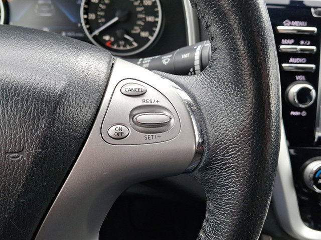 Used 2018 Nissan Murano SV image 23