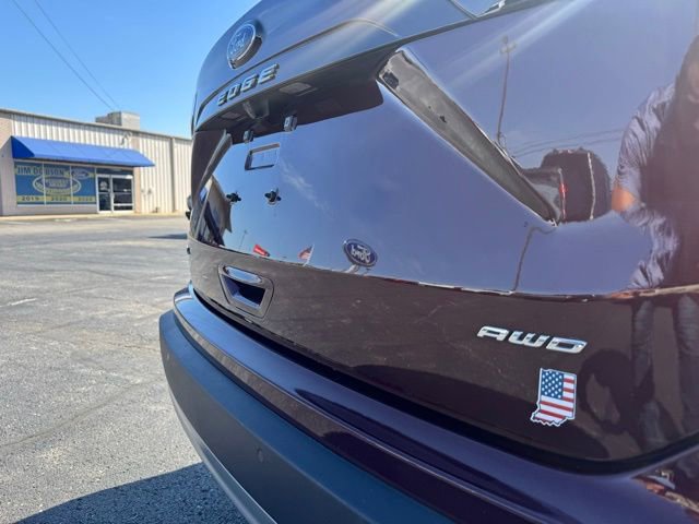 Used 2024 Ford Edge SEL w/ Convenience Package image 9