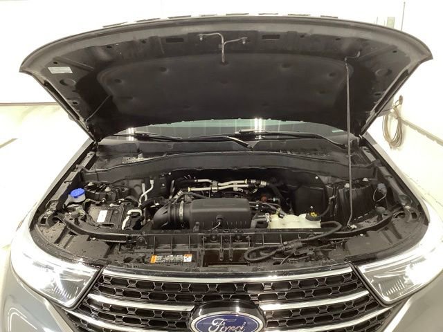 Used 2021 Ford Explorer XLT w/ Class III Trailer Tow Package image 19